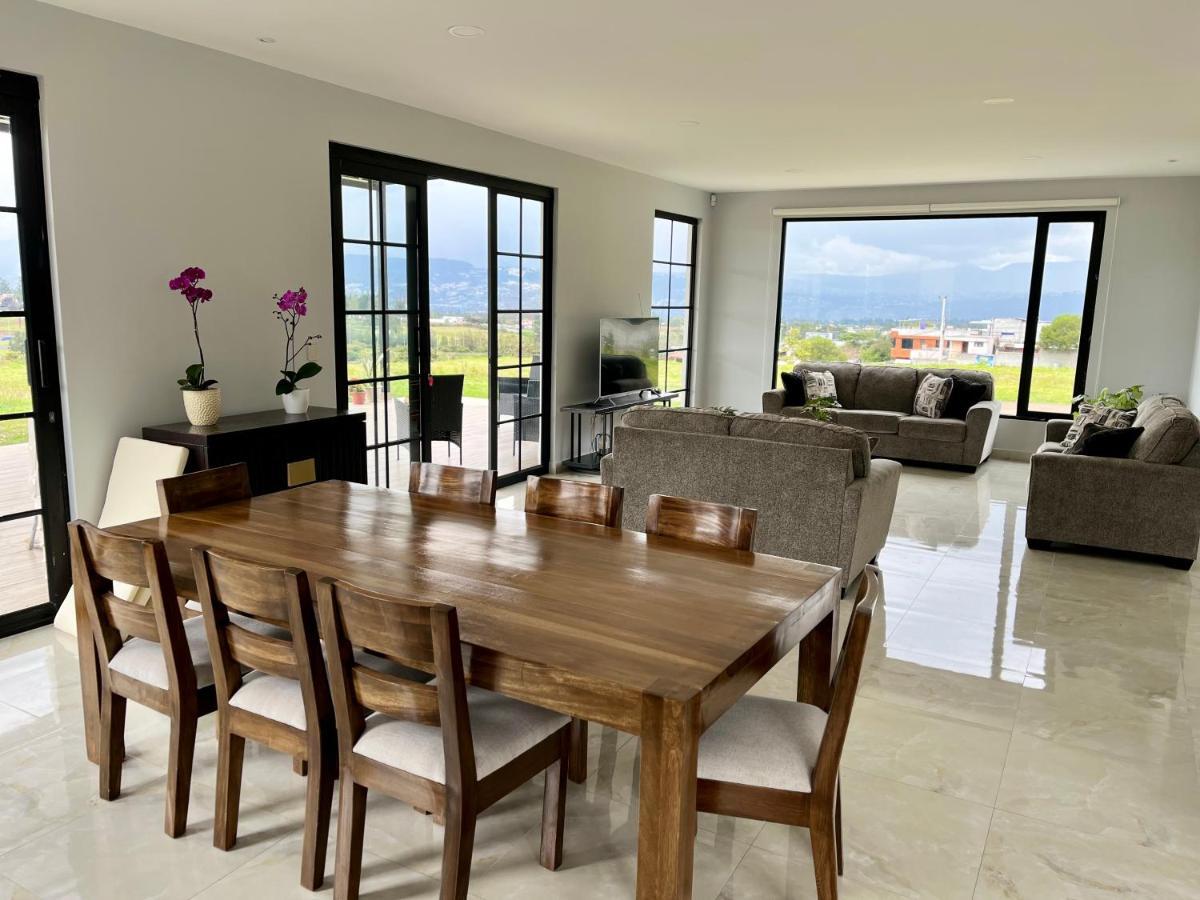 Apartament Altos De Tababela Zewnętrze zdjęcie